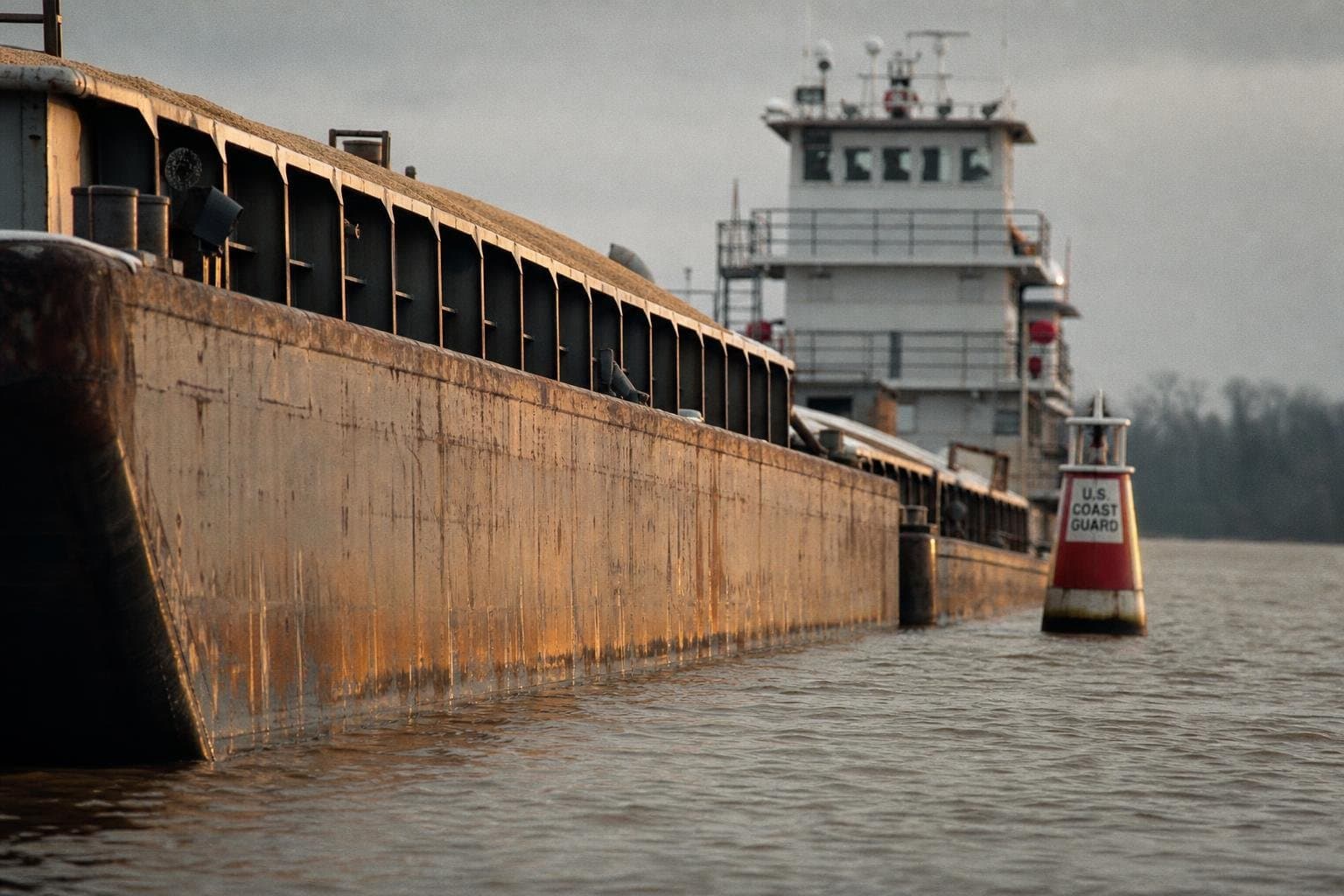 Hero image for "Mississippi Grain Barges Are Moving More Tons at a Shallower Draft — and Paying More For It"
